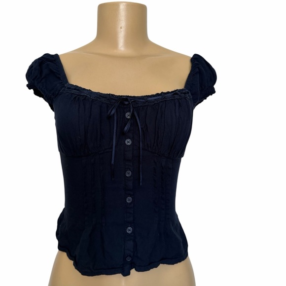 Hollister top bundle lot of three sweater two embroidered tanks xs - Picture 6 of 8